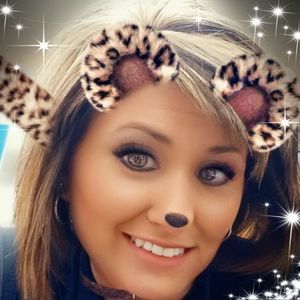 Meet your Posher, Traci